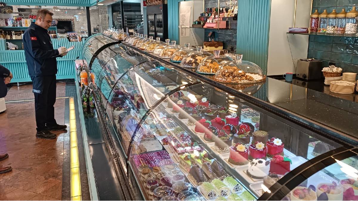 Ceyhan Belediyesi zabıta ekiplerinden yılbaşı öncesi denetim