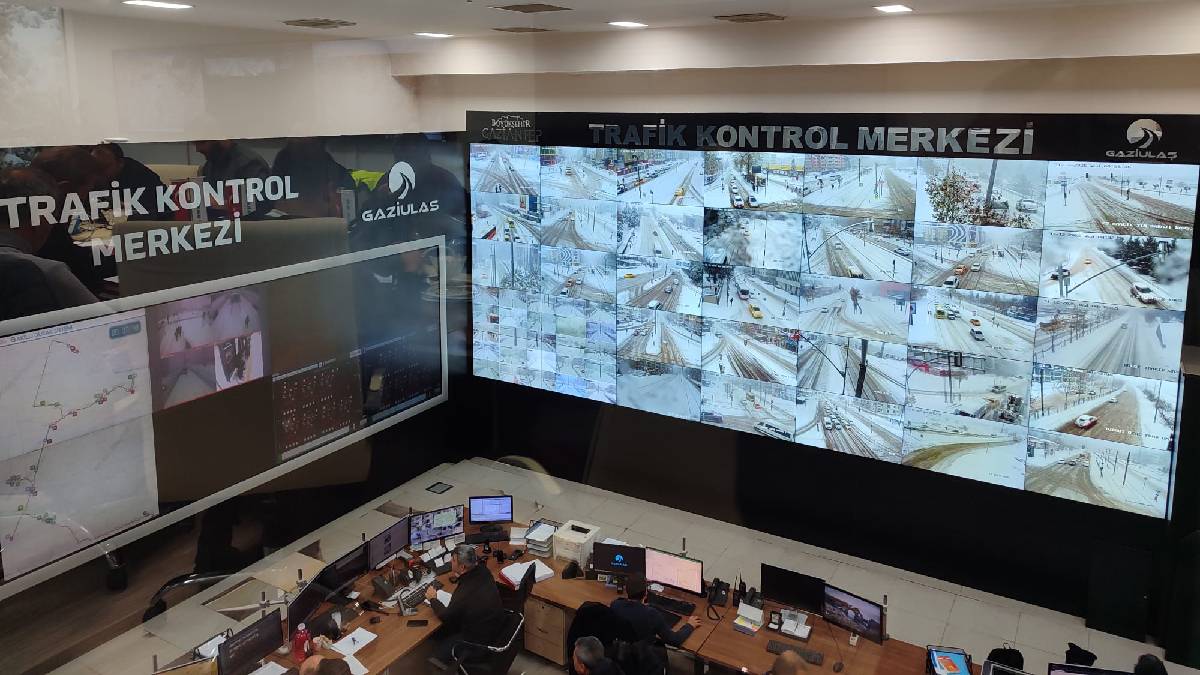 Gaziantep Büyükşehir ezber bozdu: Karla mücadele yapay zeka destekli yürütülüyor