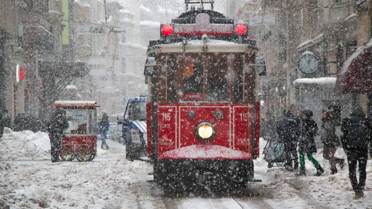 Yeni yılın ilk günü İstanbul'da hava nasıl olacak? İstanbul'a kar yağacak mı?