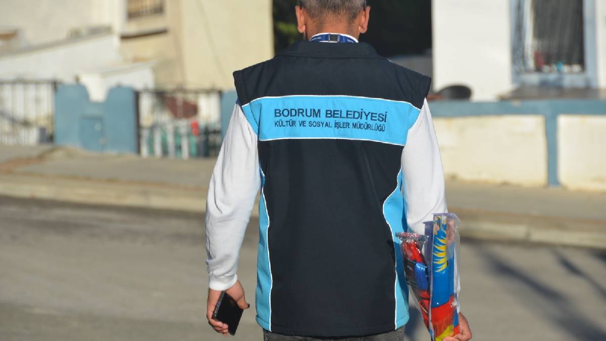 Bayraklı Belediyesi özel sporcularla 2026’yı karşıladı