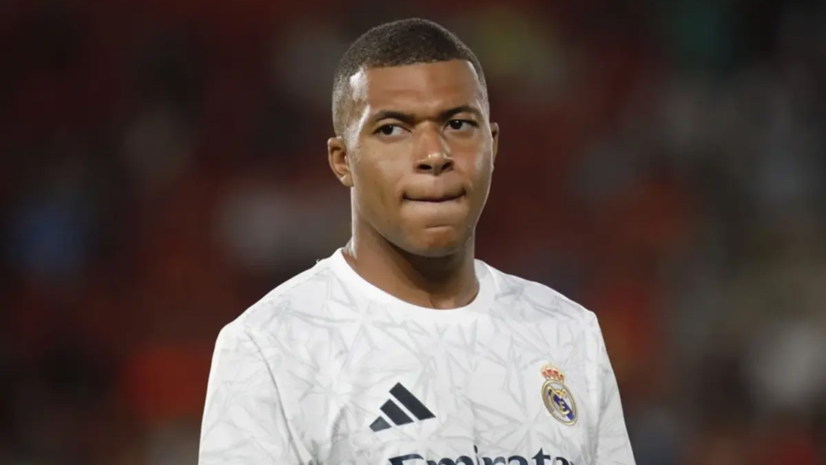 Kylian Mbappe'den Real Madrid'e kötü haber