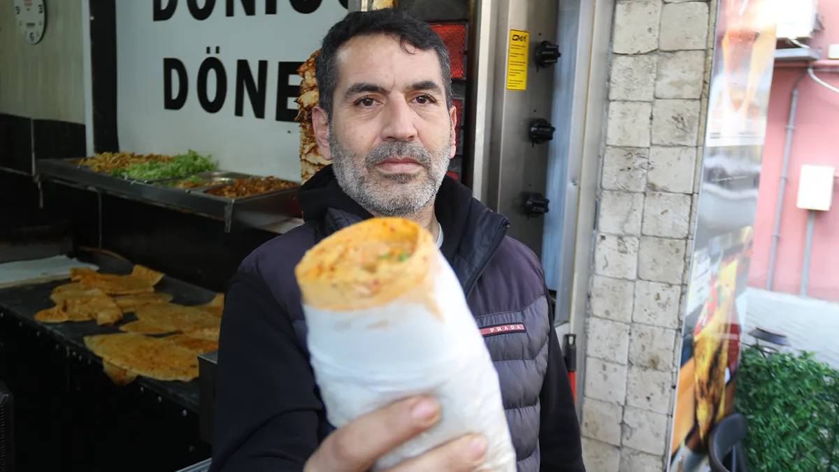 Tek tek hesapladı en uygununu sundu! 1 kilo dürüm ve ayran 150 TL! Fiyatlar kurtarıyor