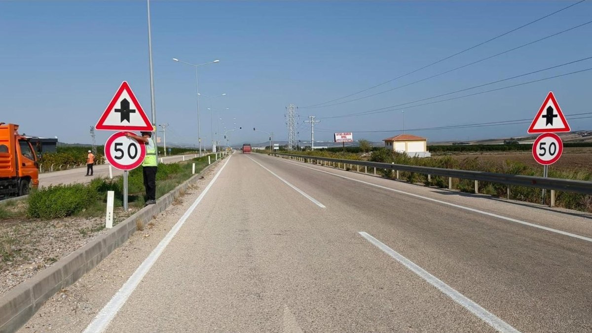 58 bin hız sınırı levhası kaldırıldı: Yollar sadeleştirildi