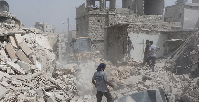 Rejim güçleri Halep'e varil bombasıyla saldırdı: 3 ölü