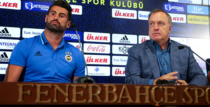 Volkan Demirel: Advocaat geçen sene gelse şampiyon olurduk!