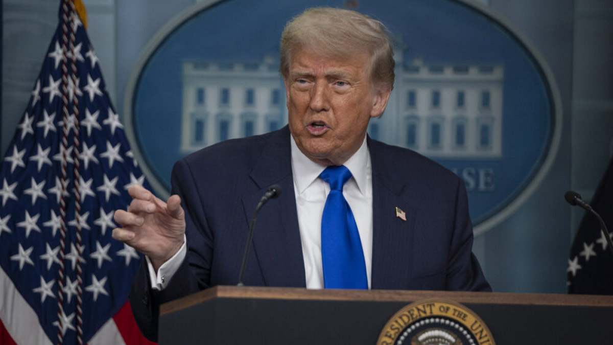 Trump, Venezuela'da Maduro sonrasını anlattı: Makul bir geçiş süreci gerçekleştirilene kadar Venezuela'yı yöneteceğiz