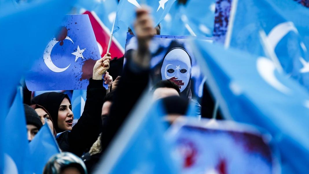 Ümmetin yetimi Uygurlar