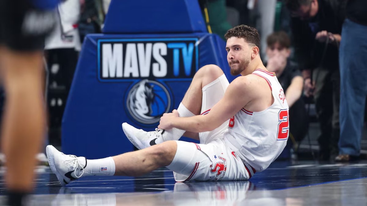 Alperen Şengün maçın hemen başında sakatlandı: Milli basketbolcu oyuna devam edemedi