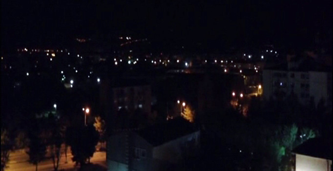 PKK, Siirt’te polis lojmanlarına roketatarla saldırdı - Sondakika haberleri