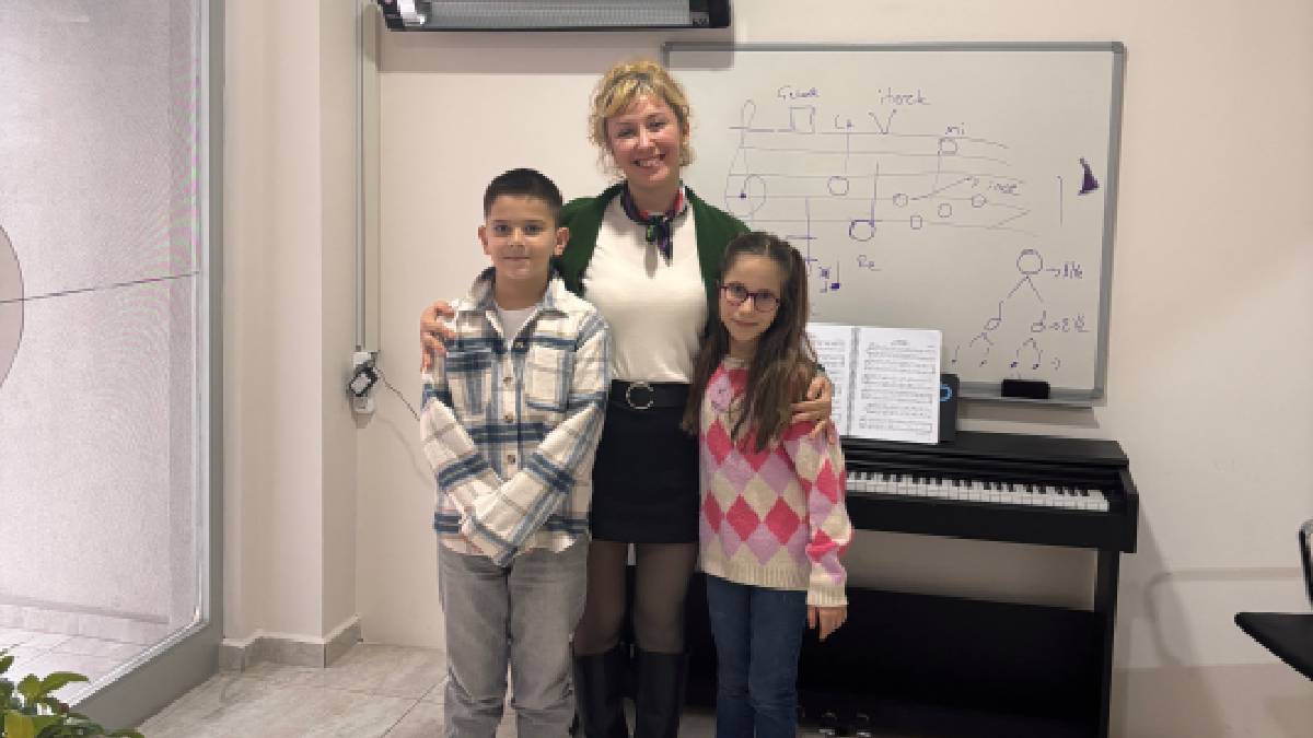 BALMEK, Miray ve Eray kardeşleri Londra Kraliyet Akademisi Konservatuarına yetiştiriyor