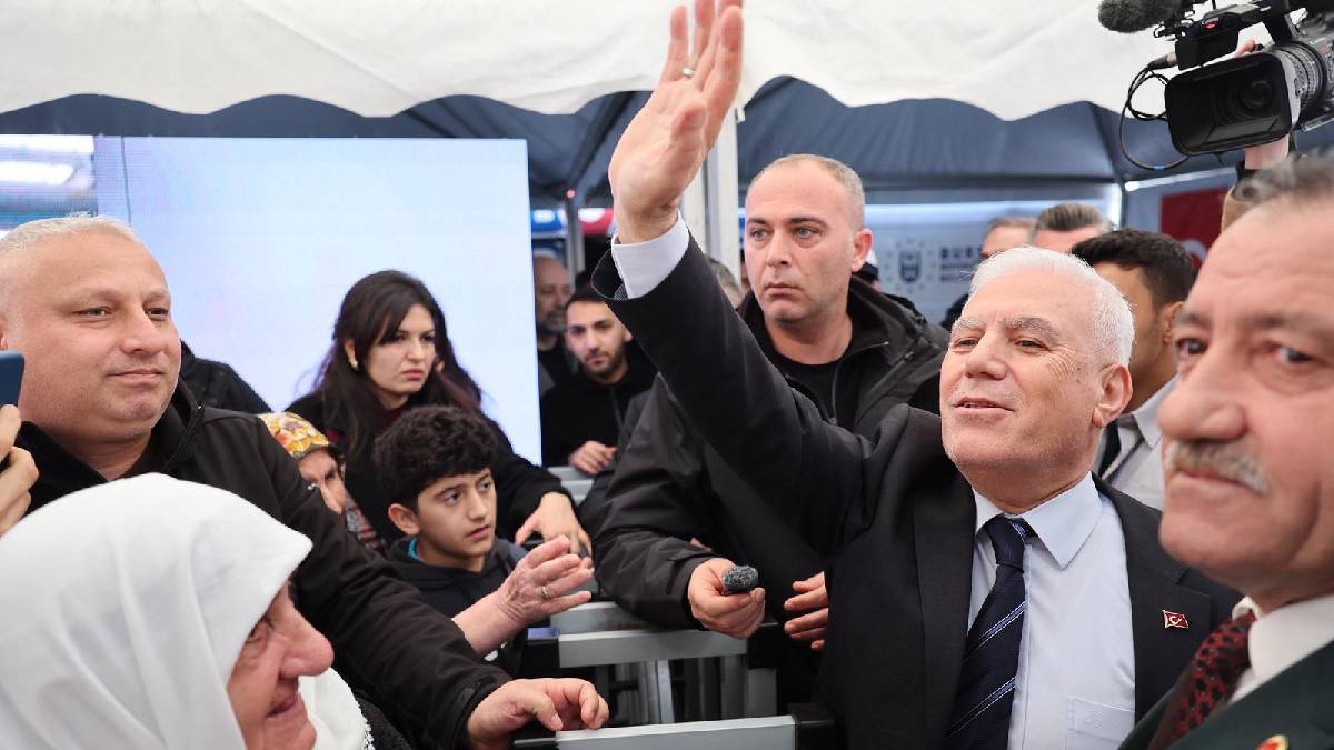 Başkan Mustafa Bozbey: Kimse hizmet aşkımızı engelleyemez