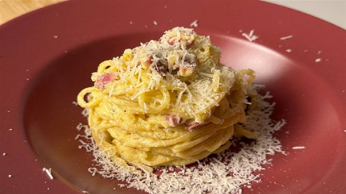 Gerçek İtalyan usulü makarna yemeye hazır mısınız? İşte Carbonara Tarifi…