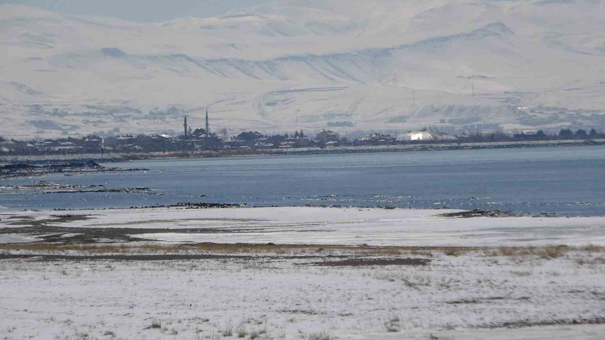 Uzmanlardan Van Gölü Havzası için uyarı: Bu yağış su sorununu çözmez