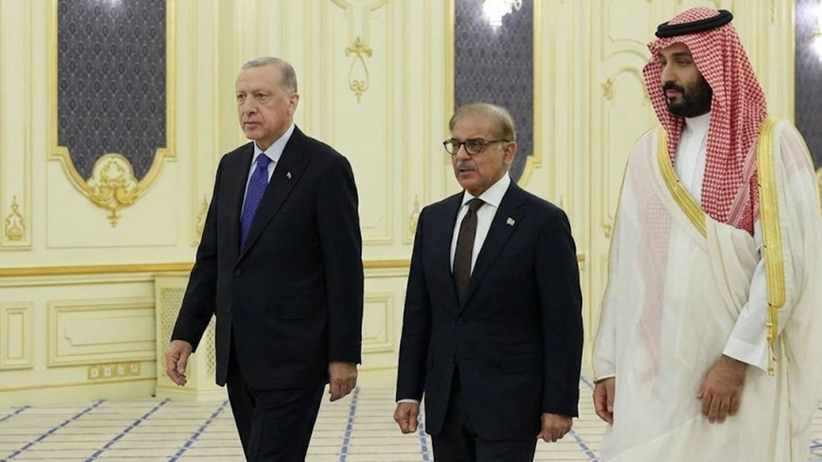 Bloomberg’den çarpıcı iddia: Türkiye, Suudi Arabistan ve Pakistan ile savunma paktına katılıyor