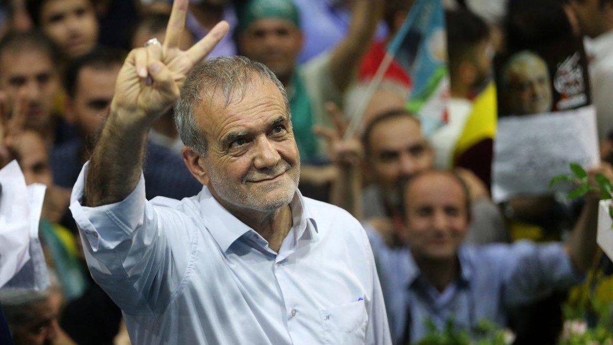 Pezeşkiyan: Kargaşayı ABD çıkarıyor, biz protestocuların sesini duyuyoruz