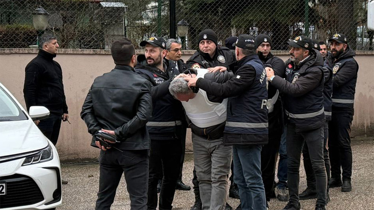 Tokat'ta kan donduran olay! Babasını baltayla öldürdü, kireçleyip sakladı