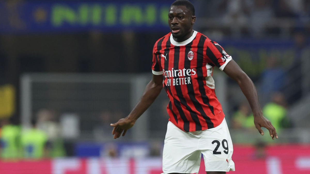 Galatasaray'a Fransız orta saha