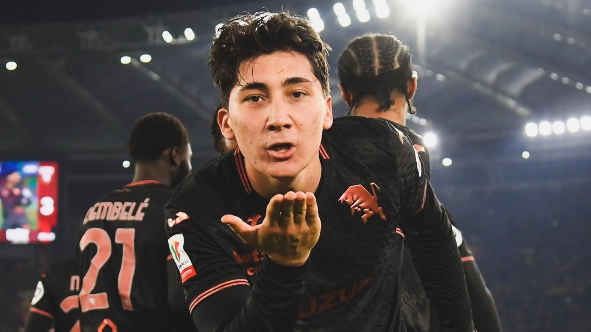 Son sözü Emirhan İlkhan söyledi: Milli futbolcunun son dakikadaki golü çeyrek finali getirdi