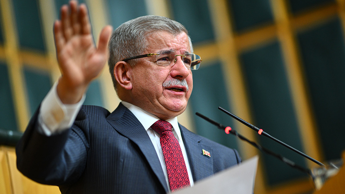 Davutoğlu’ndan ‘Terörsüz Türkiye’ eleştirisi: Süreç uzatıldı, dil sertleşti