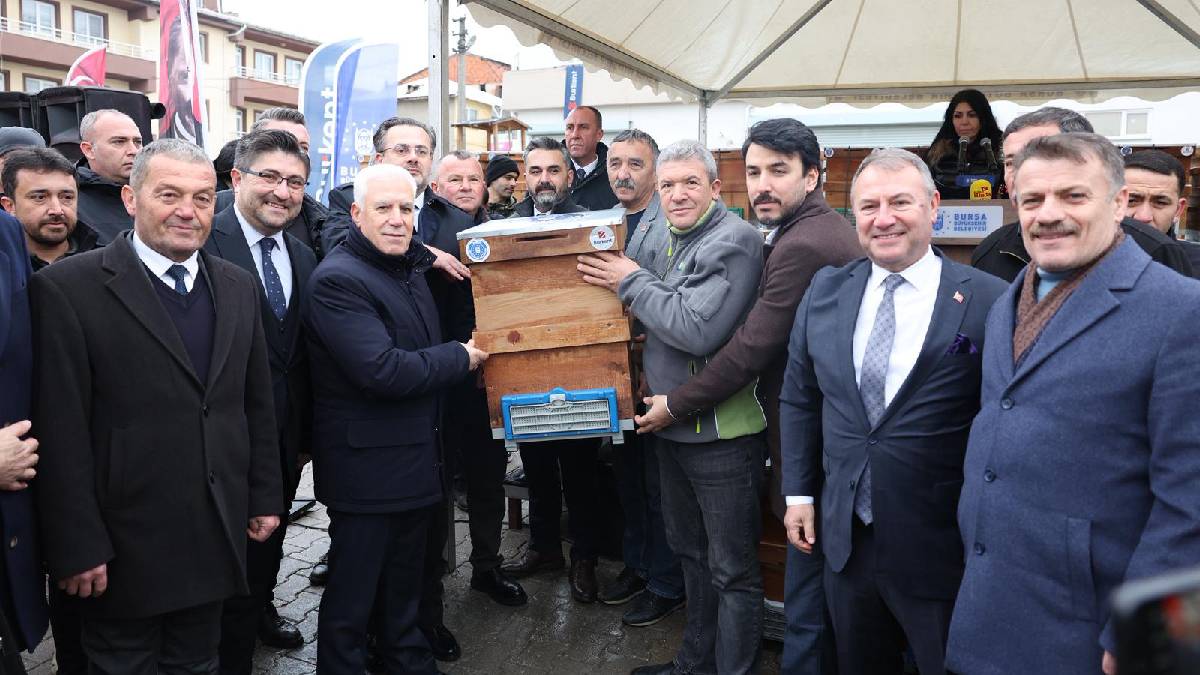 Büyükşehir’den dağ yöresine arı kovanı desteği