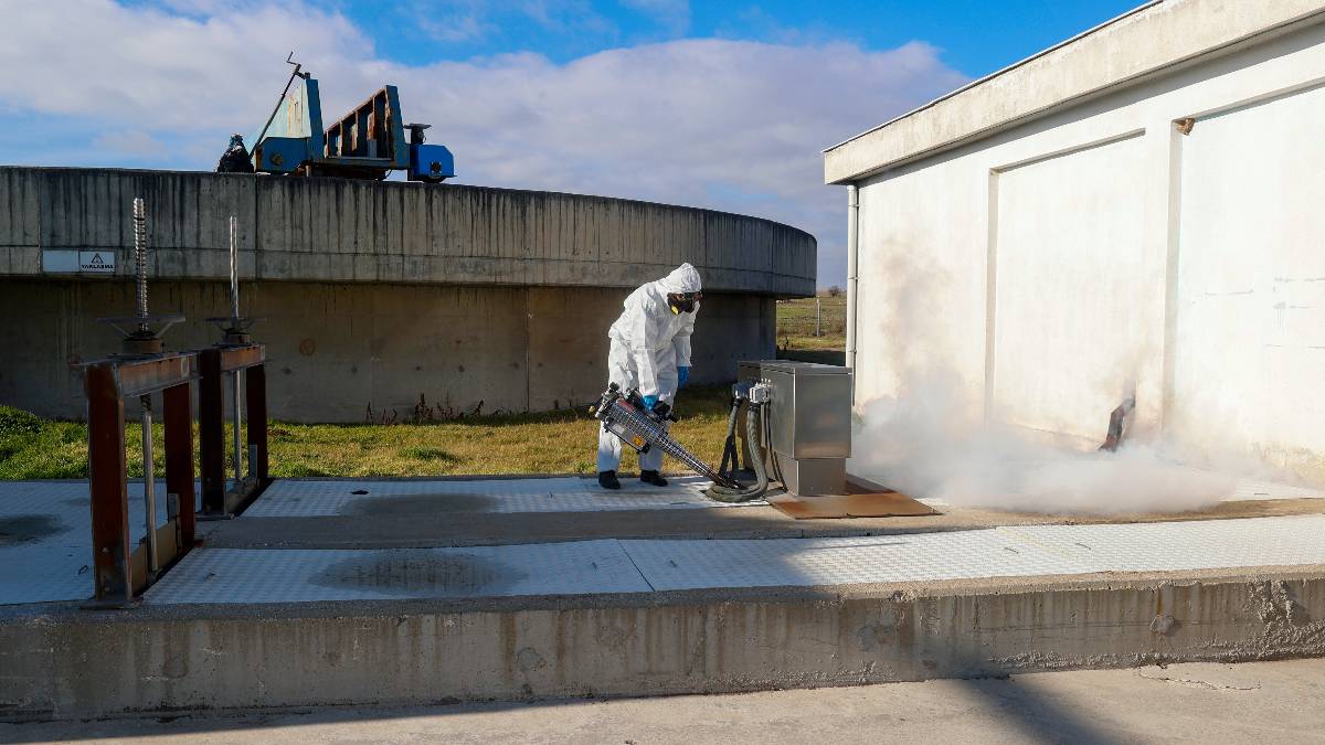 Uşak Belediyesi haşerelere karşı gereken önlemleri aldı