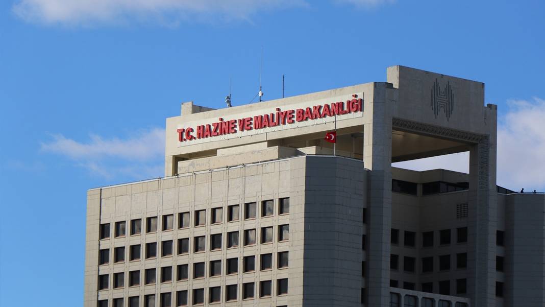 Hazine ve Maliye Bakanlığı'ndan TOBB toplantısında 'gerginlik' iddialarına yalanlama