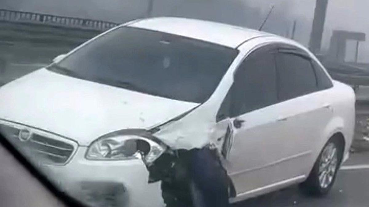 Ters şerit' dehşeti kamerada! Kafa kafaya çarpıştılar, burnu bile kanamadı