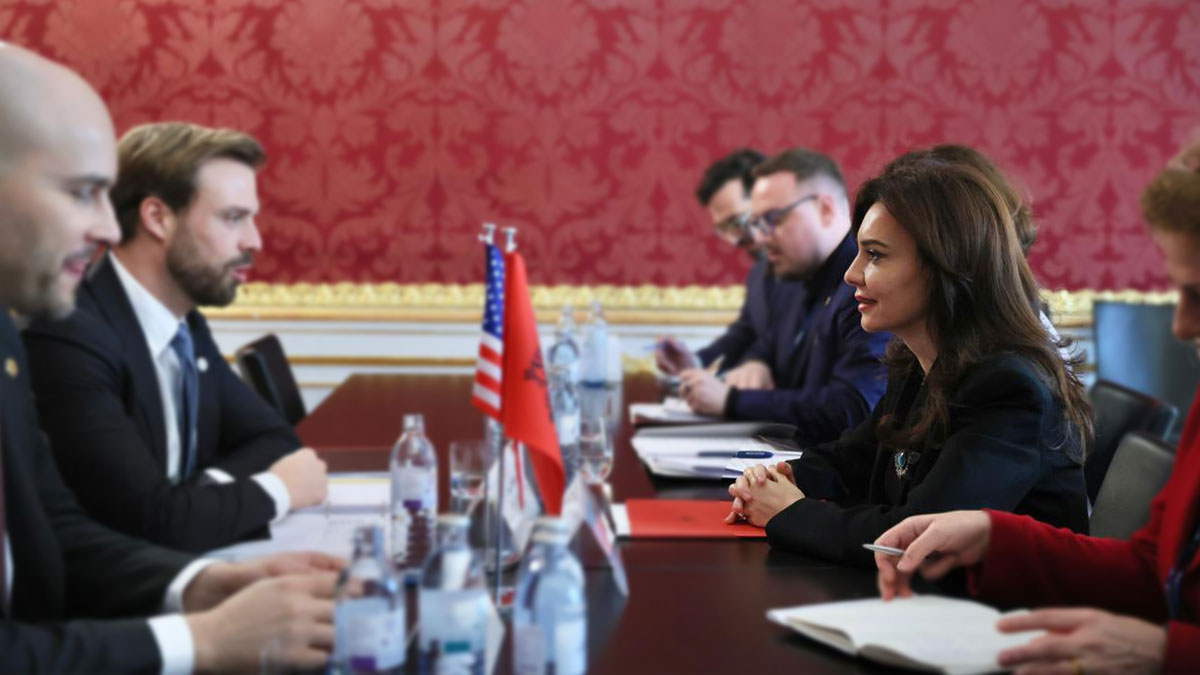 ABD’nin vize kararı Arnavutluk’ta siyasi polemik yarattı