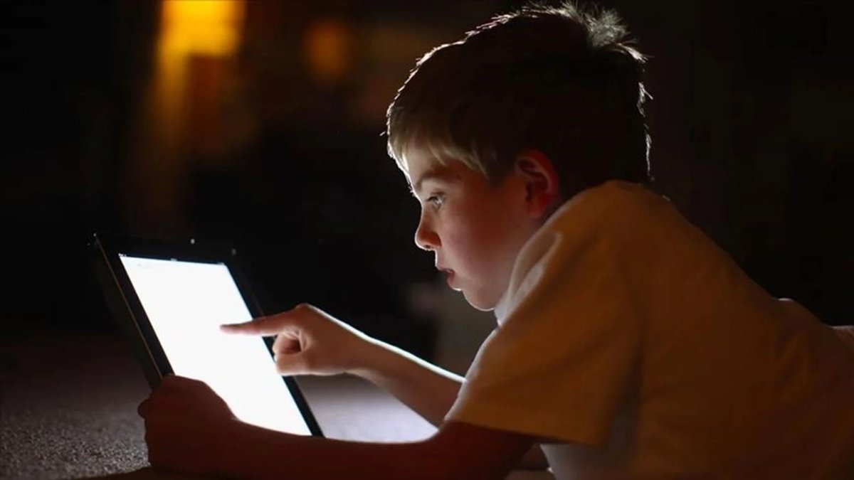 Meclis’ten "dijital koruma" paketi: Çocuklara özel SIM kart ve gece internet kısıtlaması