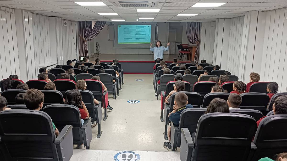 Yenimahalle’de okullara sıfır atık ve iklim eğitimi