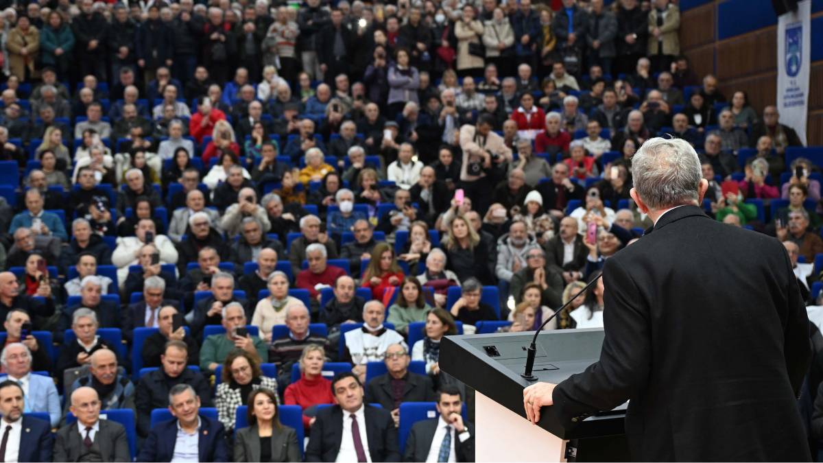 Mansur Yavaş emekliler buluşmasına katıldı