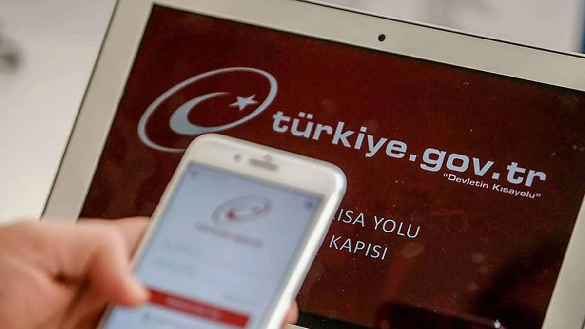 Sahte e-imza davasında sanıkların tahliye taleplerine ret