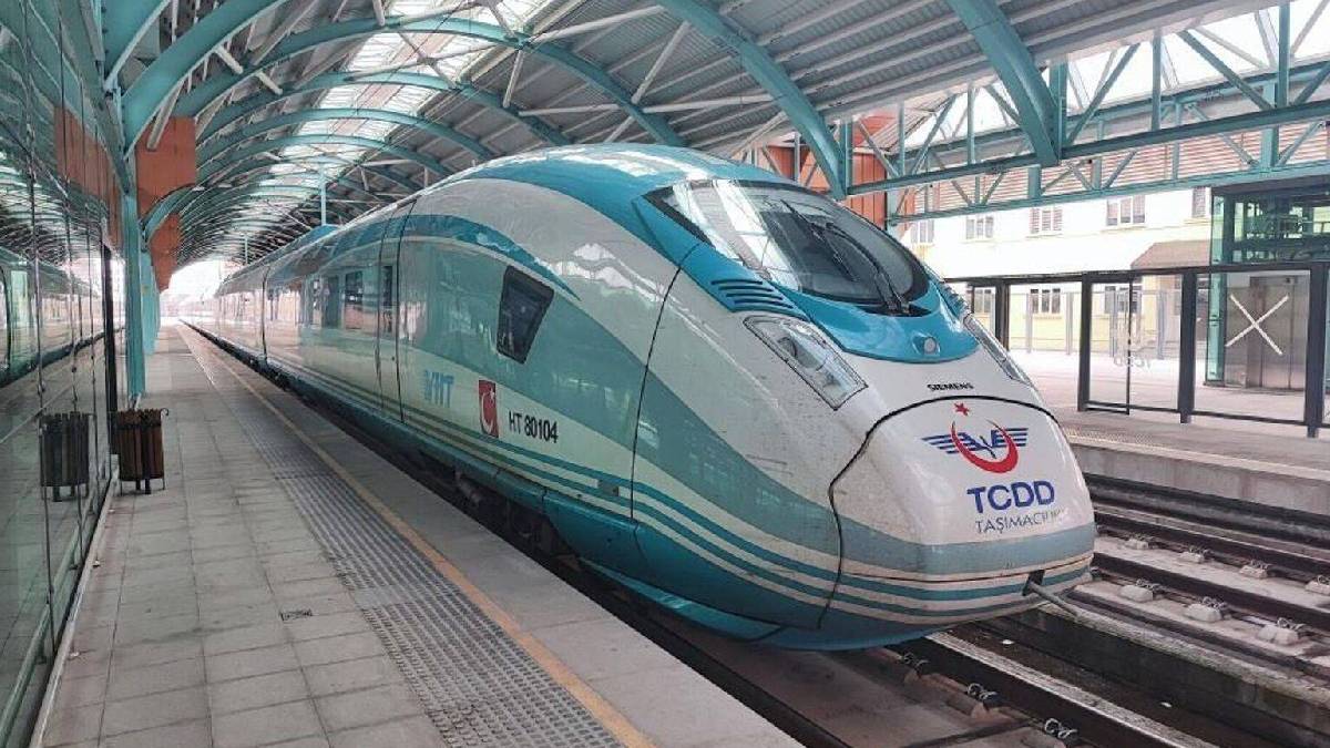 Ankara–İzmir Hızlı Tren Projesi 2027’ye kaldı: Bütçe 101 milyar TL’yi aştı