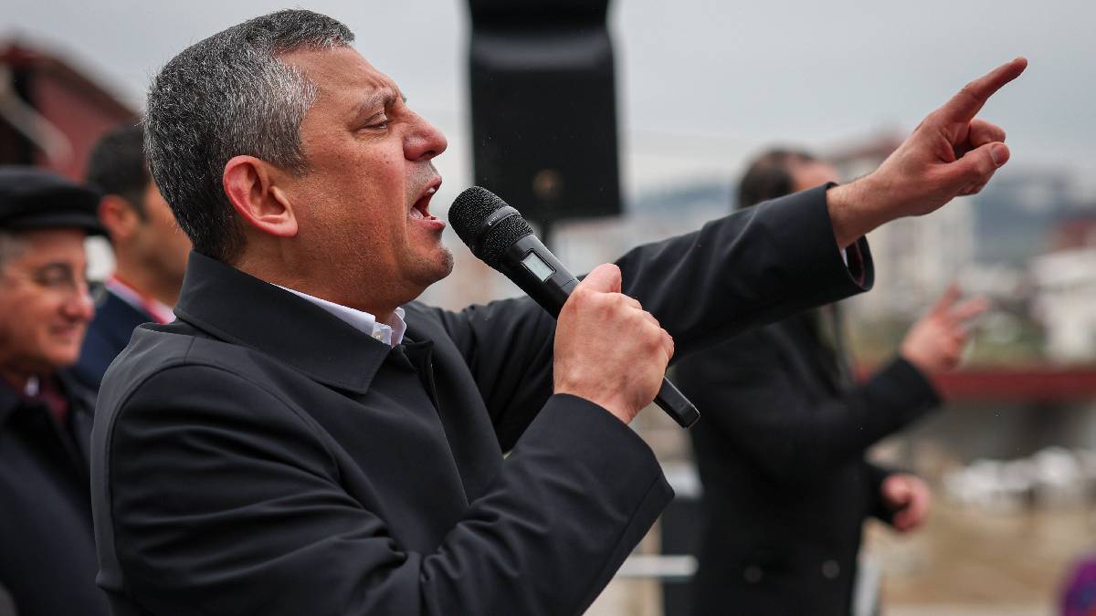 Özel’den deprem konutları iddiası: Bedava değil, depremzedeye parayla satılıyor