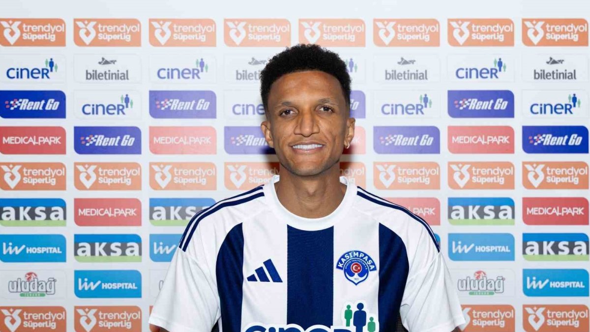 Kasımpaşa'dan bir transfer daha: Fenerbahçe'den kadroya katılan 3'üncü isim oldu