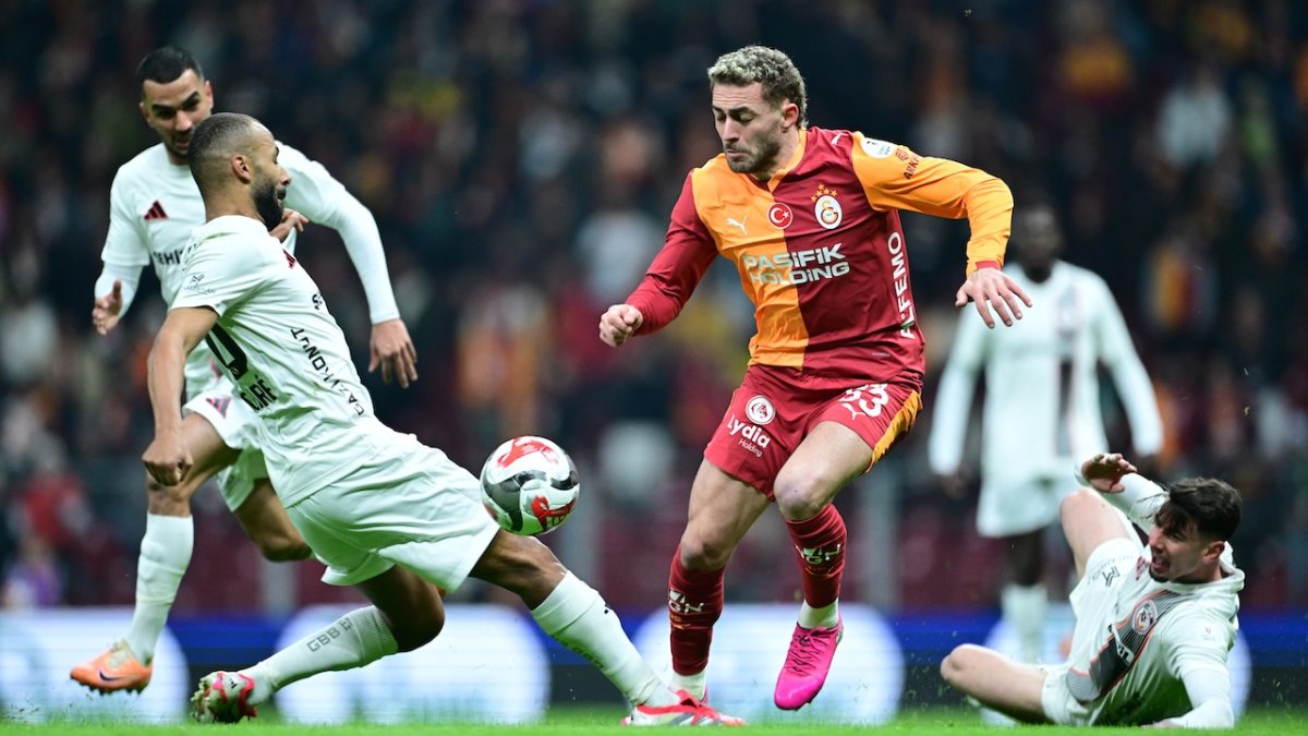 CANLI ANLATIM: Galatasaray, Gaziantep FK'yı ağırlıyor