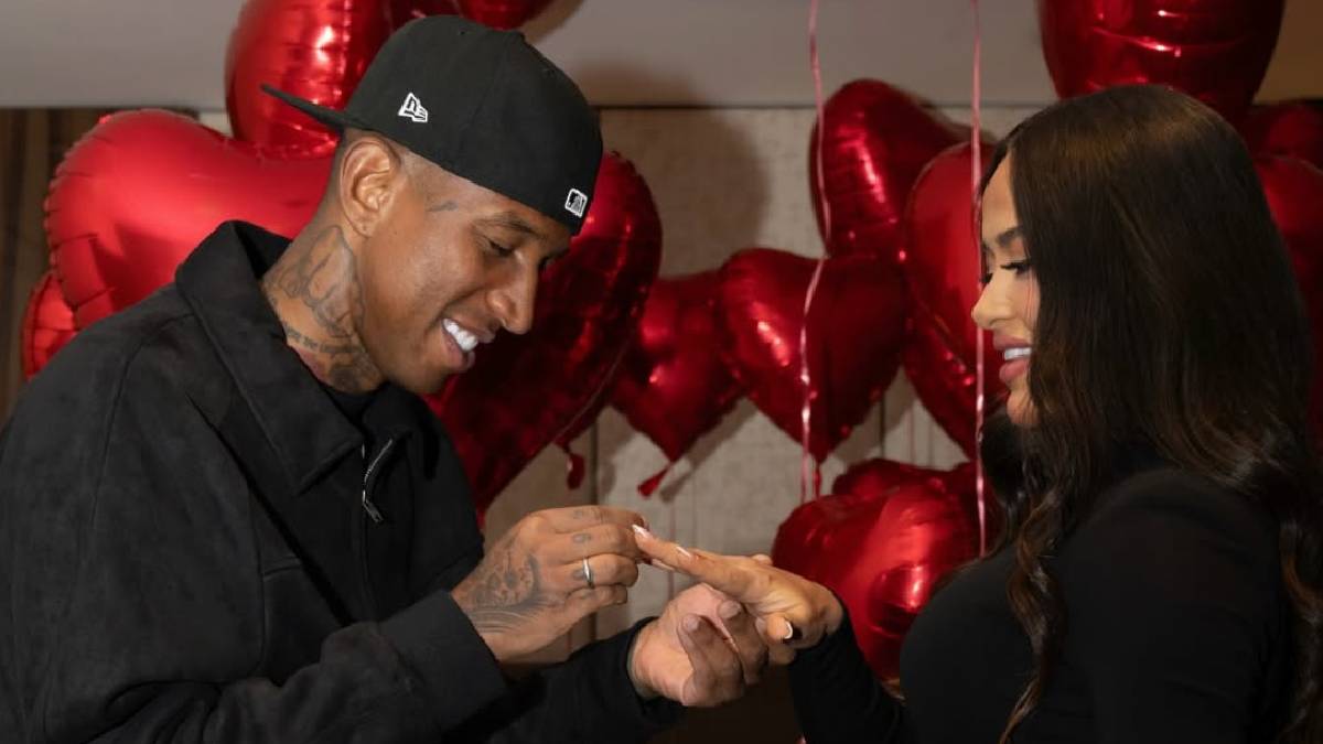 Fenerbahçe’nin yıldızından unutulmayacak evlilik teklifi! Talisca 5 yıllık ilişkisini ‘Evet’ yanıtıyla taçlandırdı