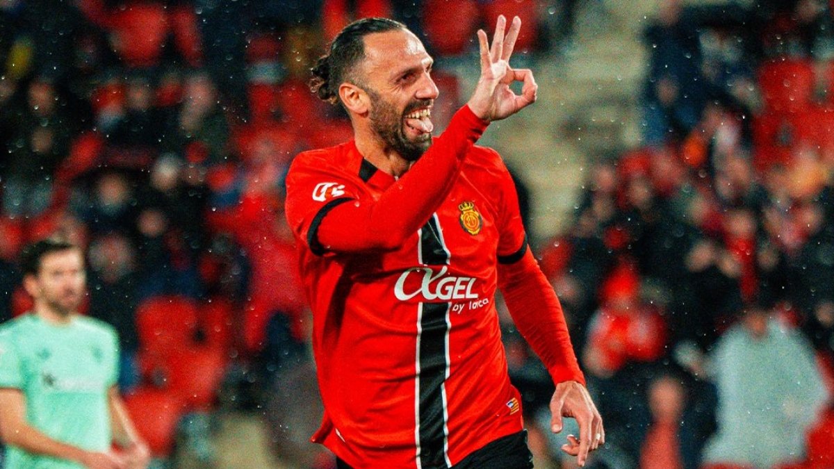 Fenerbahçe'nin gündemindeki Vedat Muriqi'den transfer açıklaması: Burada mutluyum işler yolunda gidiyor