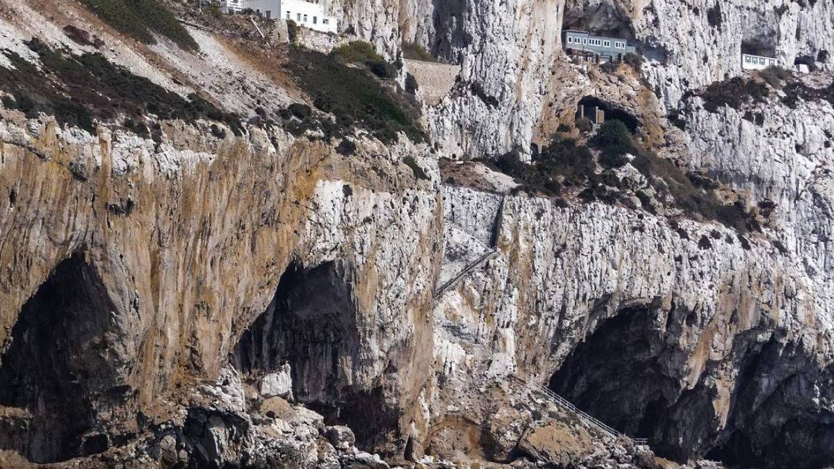 40 bin yıldır mühürlü kaldı: Gorham Mağarası açıldı