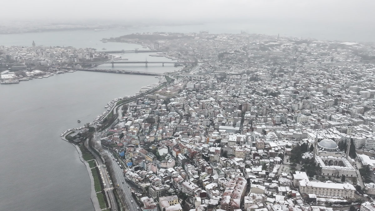 İstanbul Valiliği'nden kar ve buzlanma uyarısı