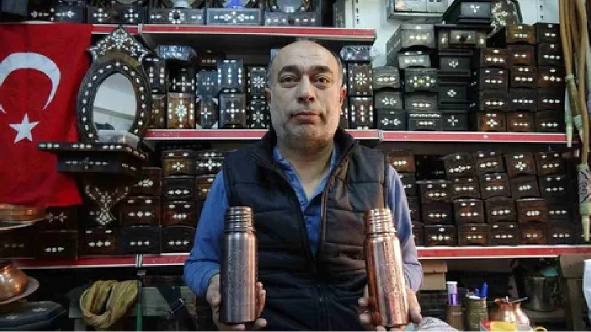 Bakırın rengi değişiyor, gelenekselleri unutun! Ne tepsi yapılıyor ne de tava… Yeni nesil su mataralarına yoğun ilgi