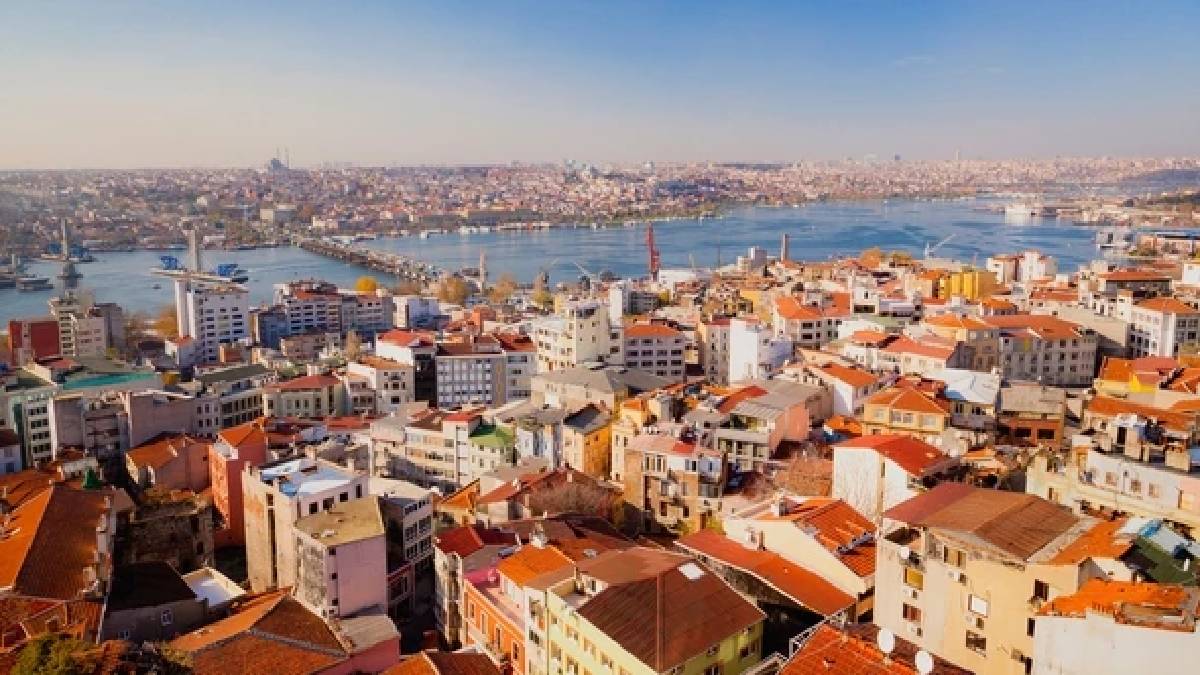Konut fiyatlarında yeni lider! Türkiye’nin en pahalı ili artık İstanbul değil: Yerini bakın neresi aldı?