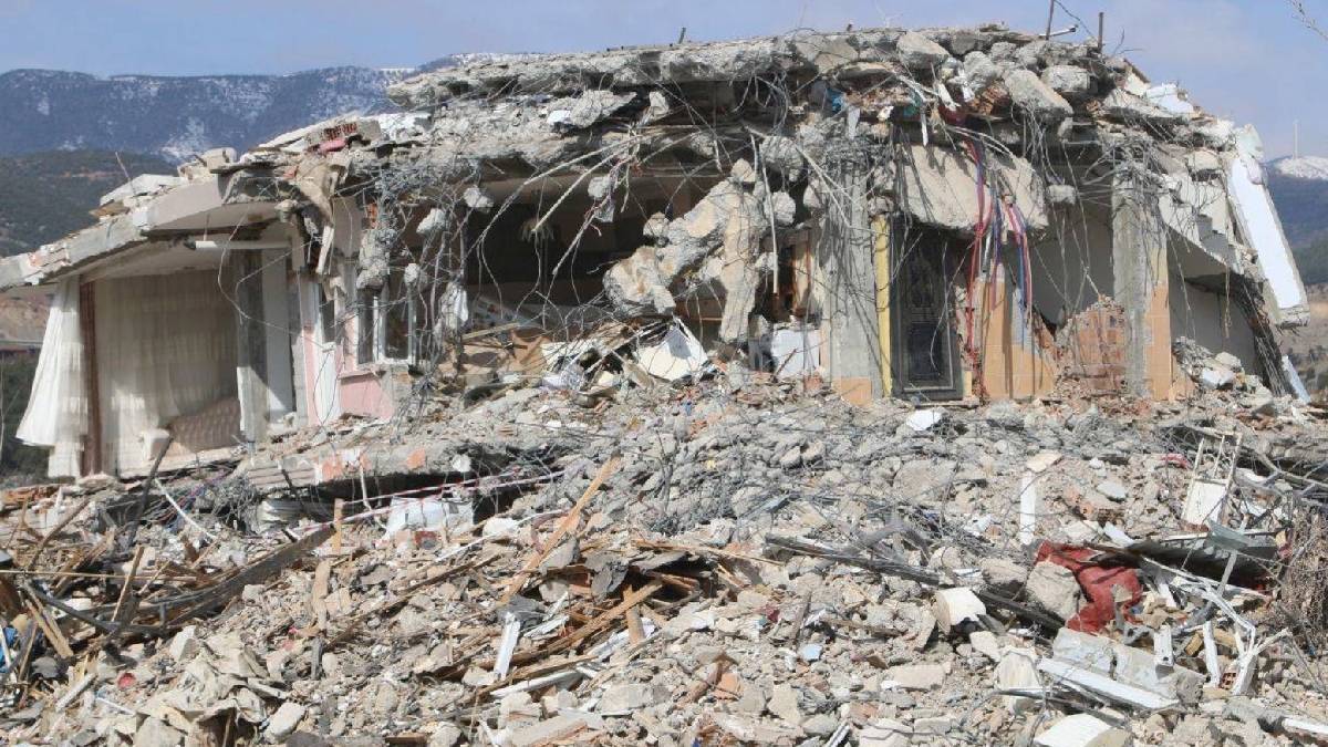 Mazıcı Apartmanı davasında karar: 10 sanığa 9 ile 12 yıl arasında hapis