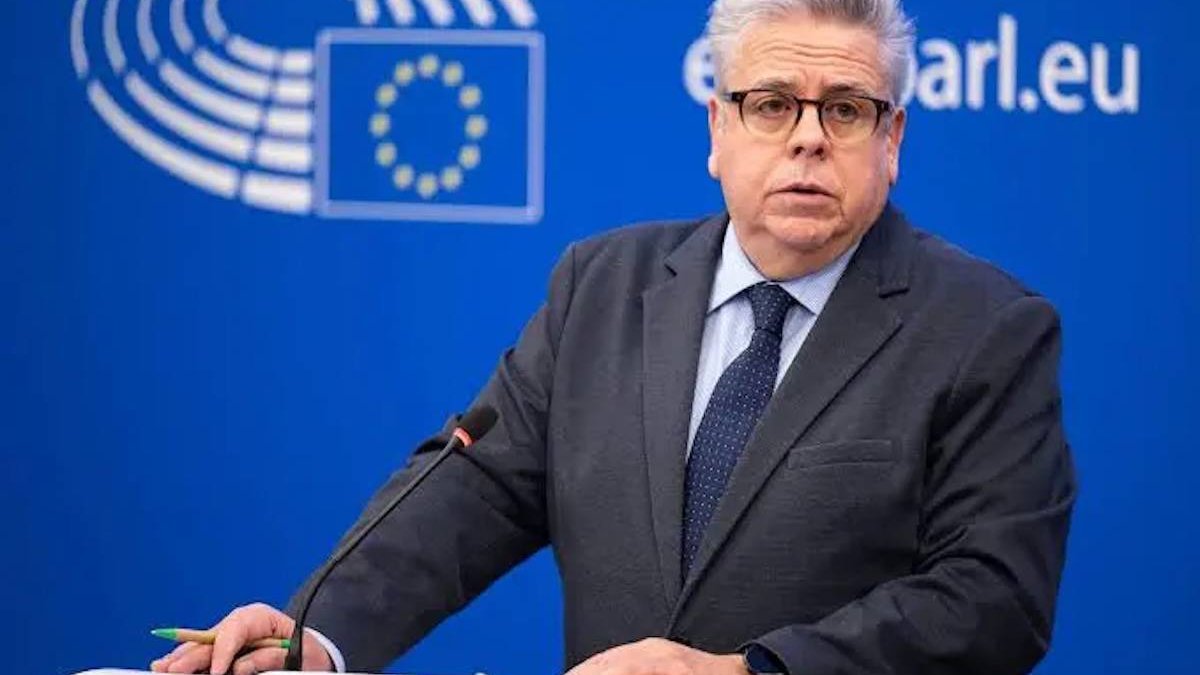 AP Türkiye Raportörü Amor'dan 'sınır dışı' tepkisi: "Türkiye'de gazetecilik tehlikeli bir iş"