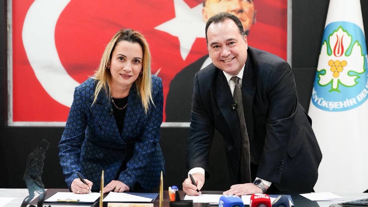 Emeklilere Müjde: Protokol imzalandı! Dar gelirli emeklilerin ilaç katılım payları Büyükşehir tarafından karşılanacak