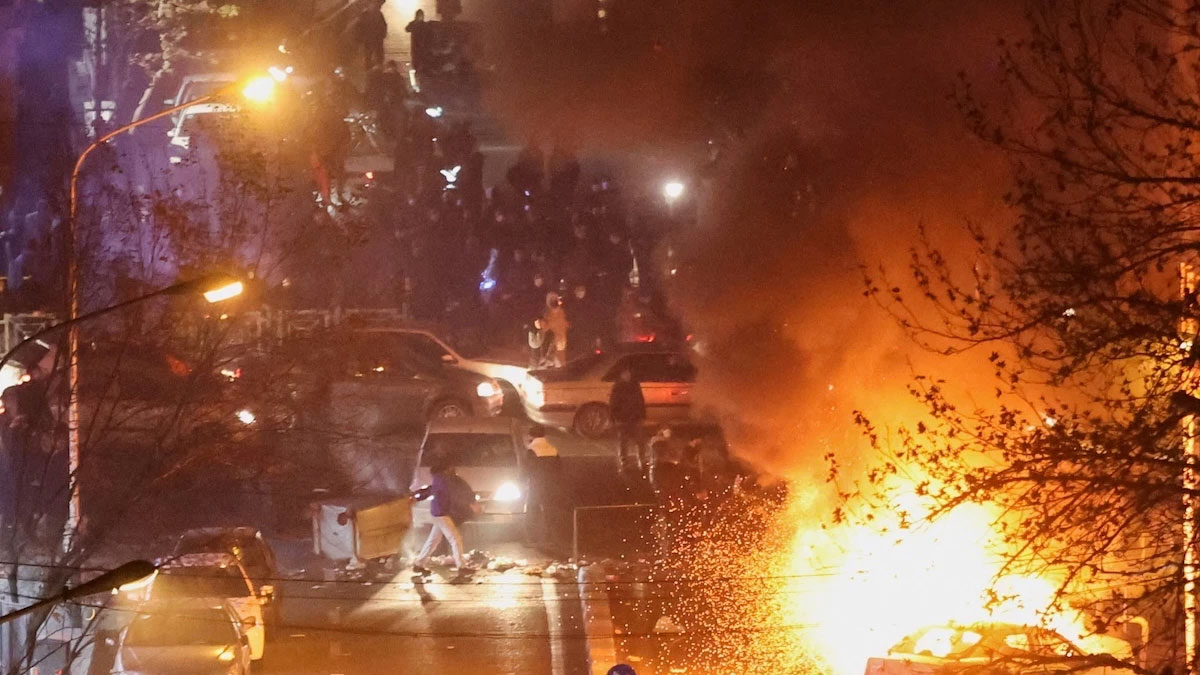 İran, eylemlerde ölenlerin sayısını açıkladı