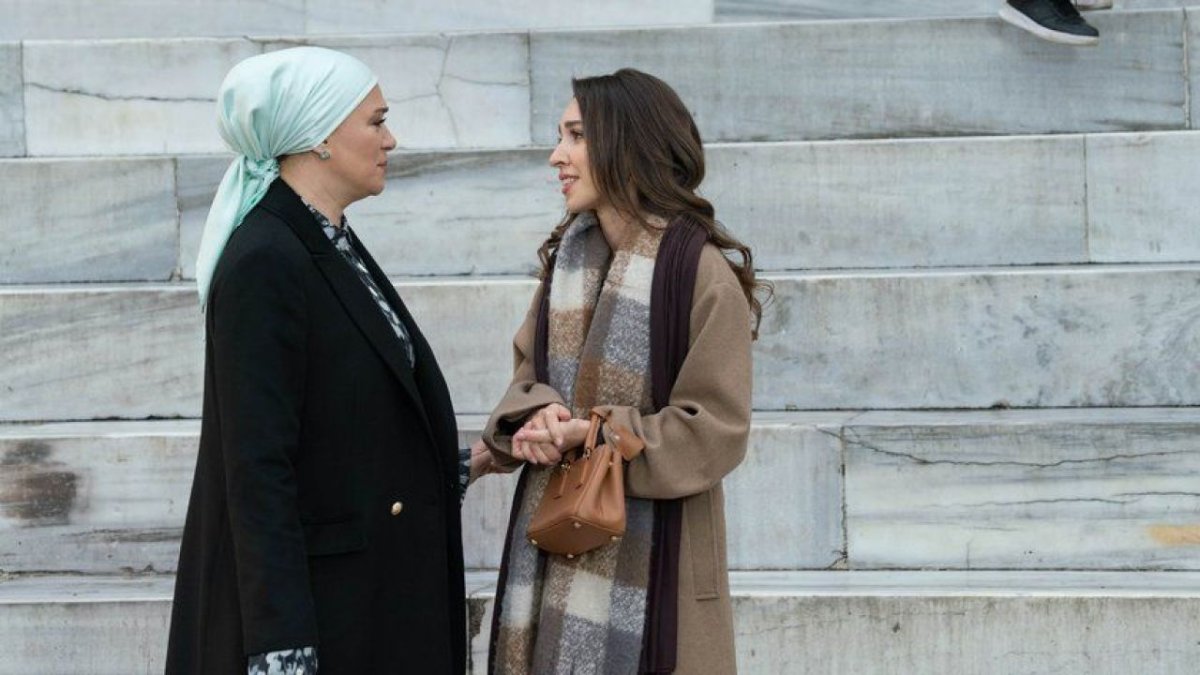 Kızılcık Şerbeti’nde dev isim geri dönüyor! Yaprak dökümü bitti, şimdi takviye mevsimi