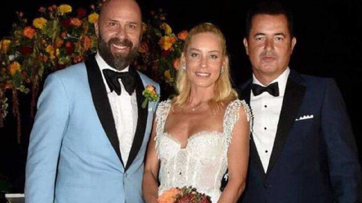 Hakkında yakalama kararı çıkan Esat Yontunç’un eşinden şaşırtan hamle: O paylaşımı silmesi dikkat çekti!