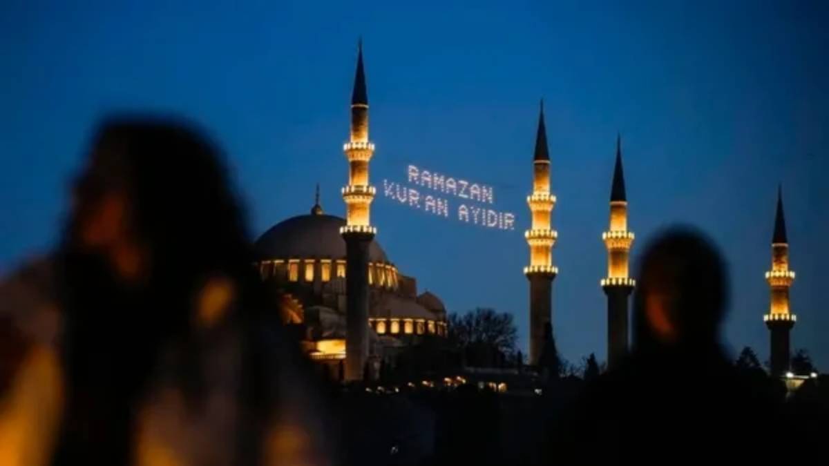 Ramazan ayının ilk günü ne zaman? İlk oruç hangi gün tutulacak? İşte 2026 Ramazan ayı takvimi
