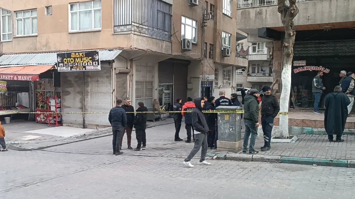 'Kolonlardan ses geldi' deyip acil yardım istediler! 6 katlı bina tahliye edildi! Ekipler seferber oldu